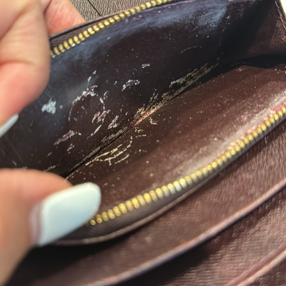 Authentic Louis Vuitton Tyga organizer - Picture 12 of 16